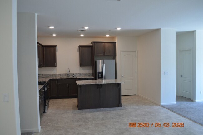 Building Photo - 4220 Freemark Ave