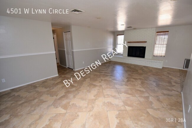 Building Photo - NW Tucson 3 Bed 2 Bath with Huge Yard on C...