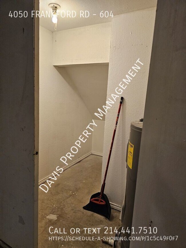 Foto del edificio - 4050 Frankford Rd