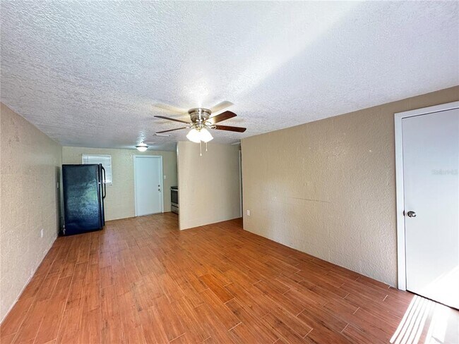 Foto del edificio - 37149 Marlu Ln