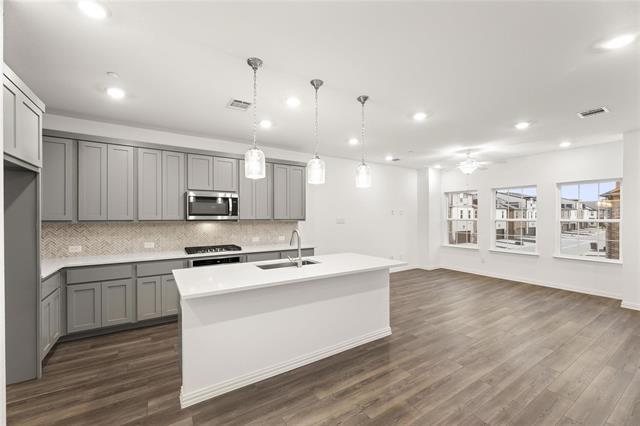 Building Photo - 2284 Black Frst Dr