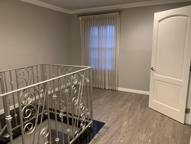 Foto del edificio - 1338 N Jackson St