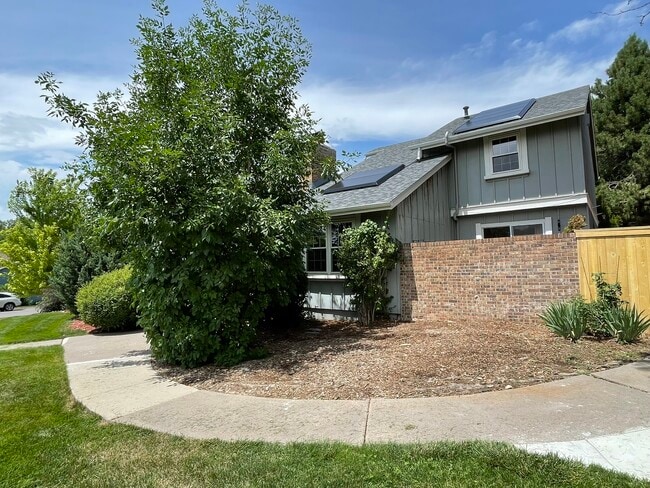 Foto del edificio - 7644 S Rosemary Cir