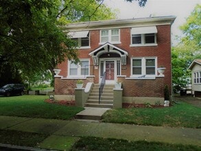 Building Photo - 100 N 33rd St