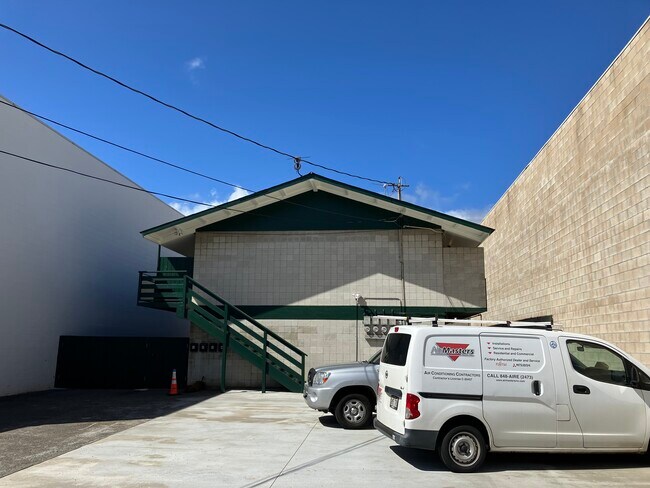Building Photo - 1722 Democrat St