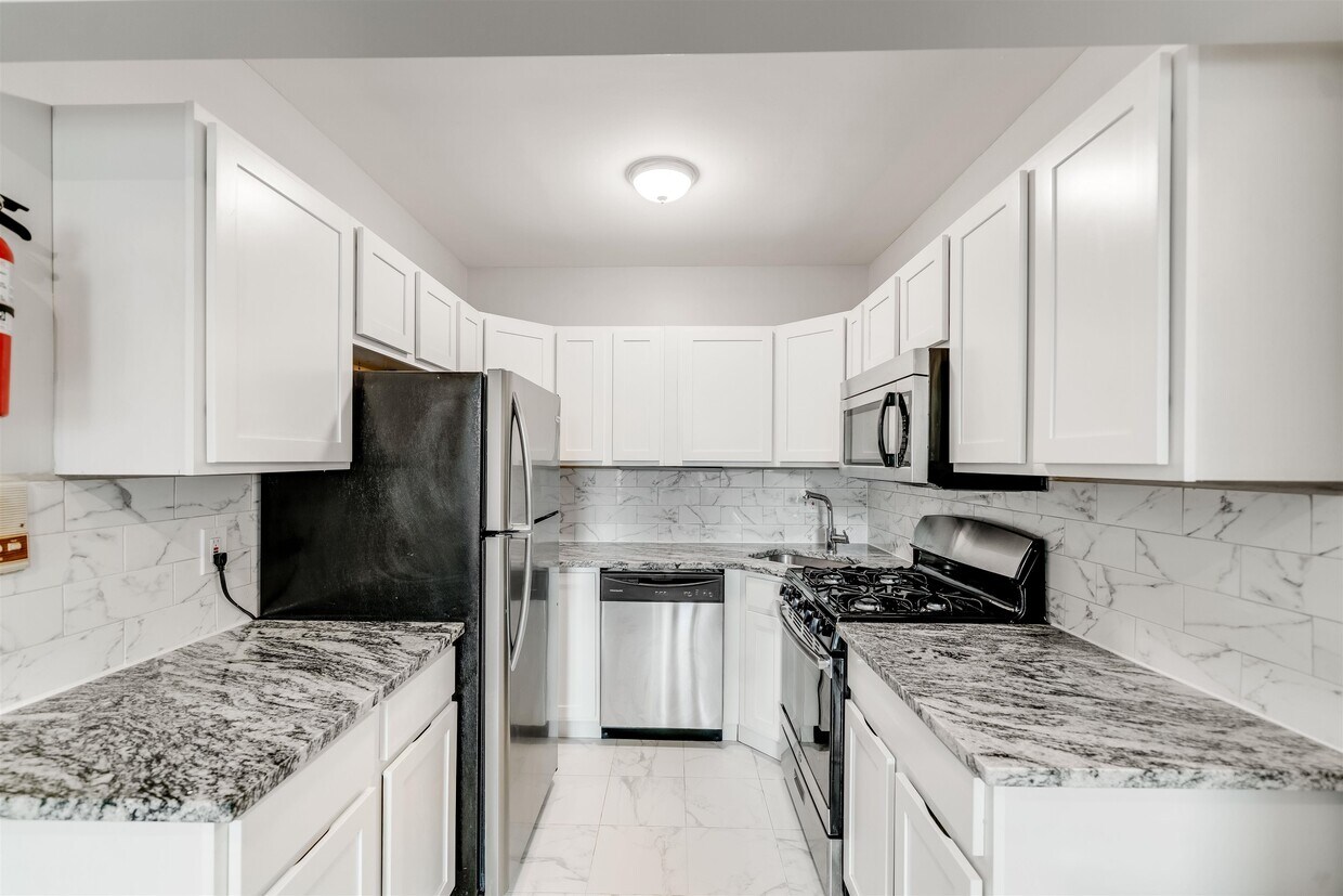 Foto principal - 316-1301-3-324 Jefferson St