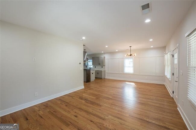 Building Photo - 1017 Ashby Terrace NW