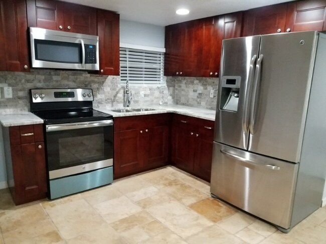 Foto del edificio - 13 brandonwood