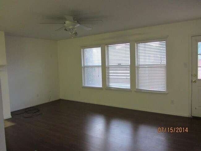 Foto del edificio - 12206 Ridgetop Cir