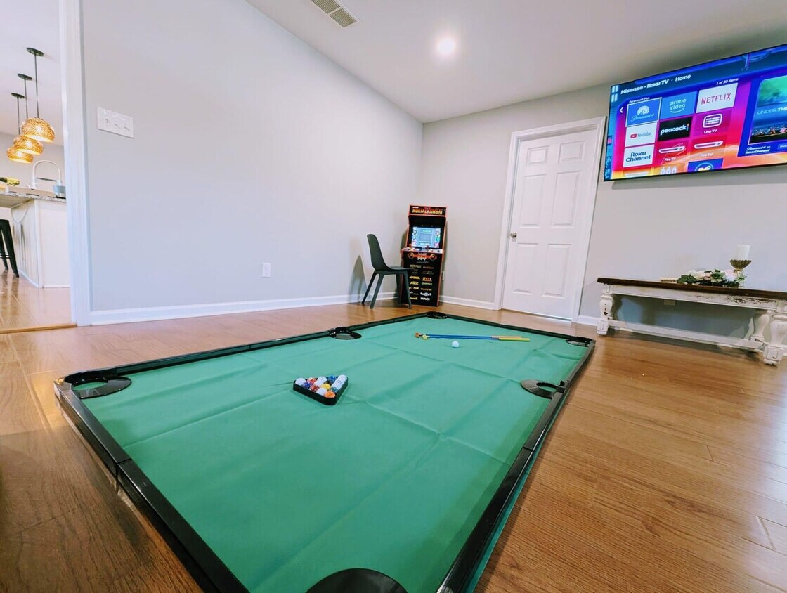 Foto principal - 469 Holt Rd NE