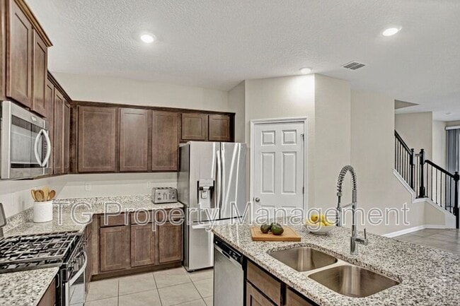 Building Photo - 443 Coastline Wy