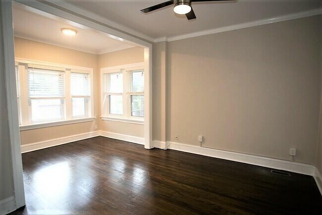 Foto del edificio - 2 bedroom in Chicago IL 60640