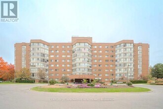 Building Photo - 5 Weldrick Rd W