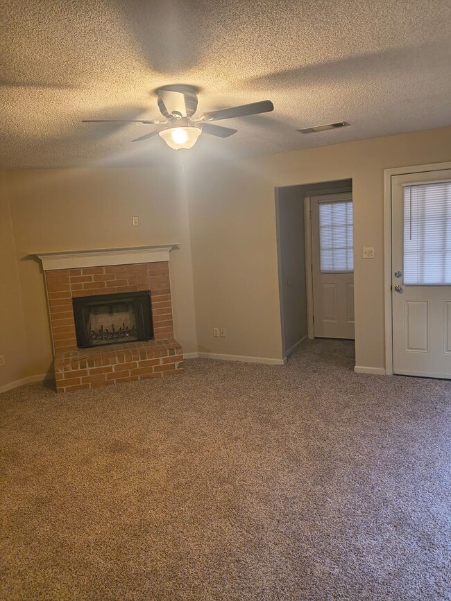 Building Photo - 8352 Keeli Cove