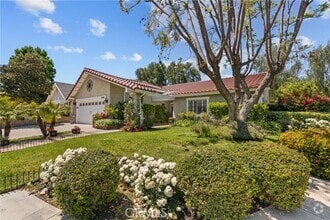 Building Photo - 30301 Eaglebrook Dr