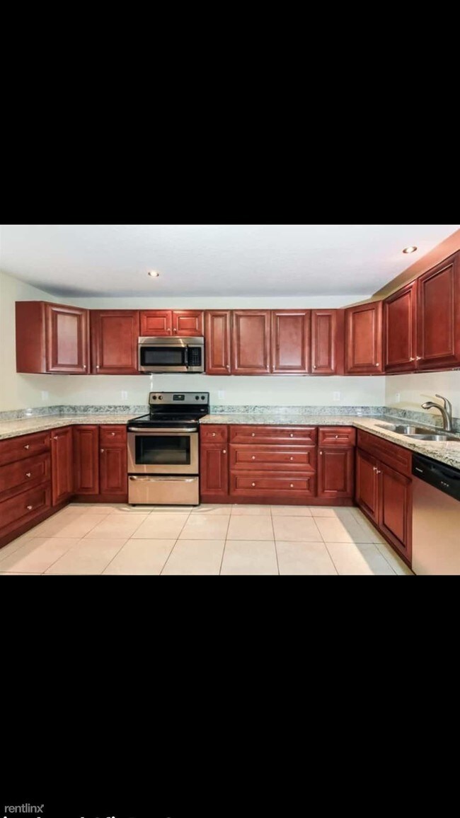 Building Photo - 3 br, 2 bath House - 15553 67TH N