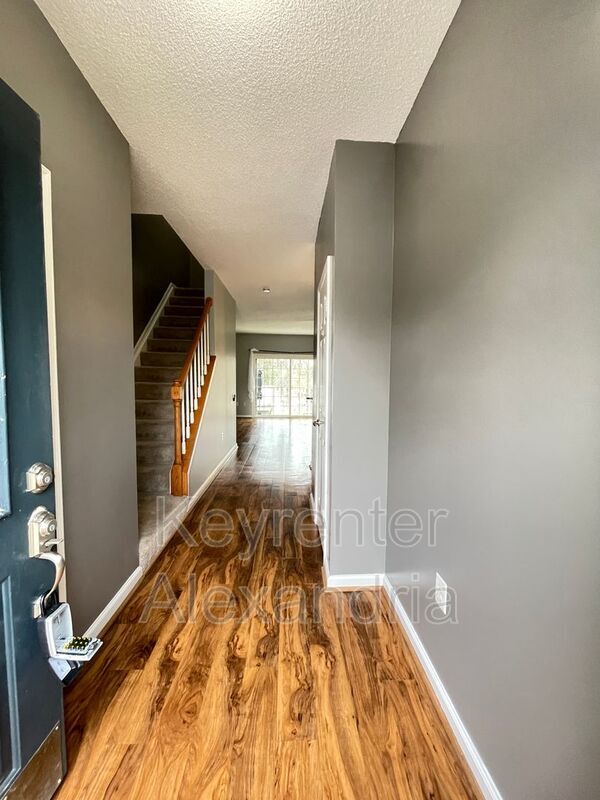Photo - 7107 Tolliver St Townhome