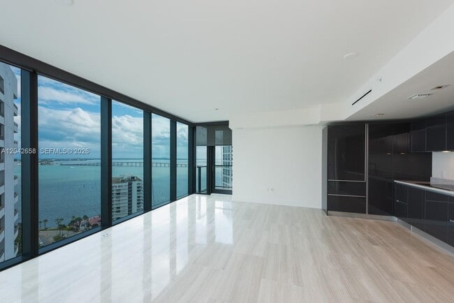 Foto del edificio - 1451 Brickell Ave