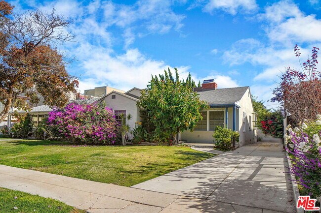 Building Photo - 4378 Allott Ave