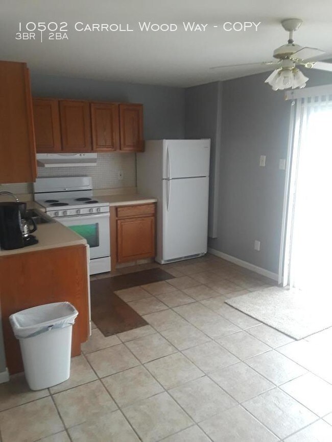 Foto del edificio - 10502 Carroll Wood Way
