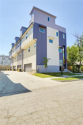 Building Photo - 2805 Weisenberger St
