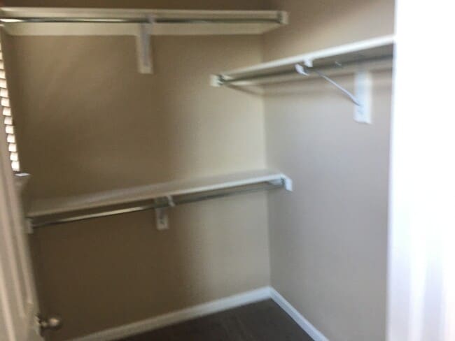 M/B closet - 6589 Baytree Grv