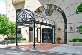 Building Photo - 70 W Huron St