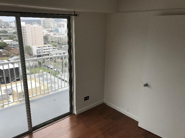 Foto del edificio - 1635 Dole St
