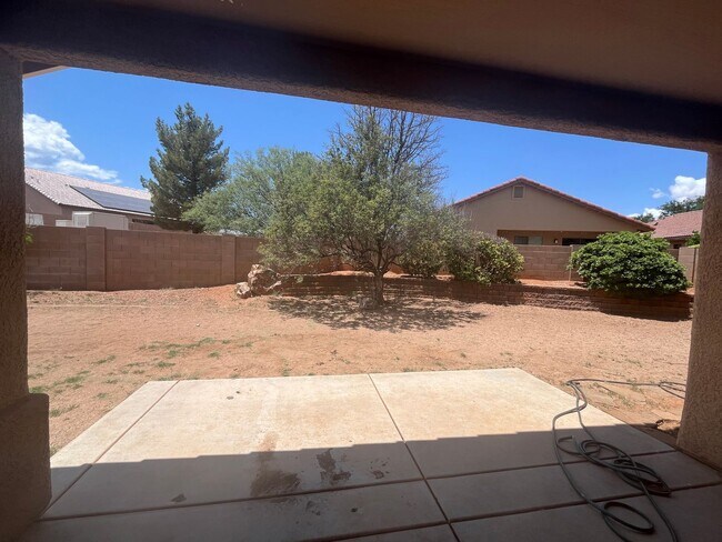 Foto del edificio - 4413 Redwood St