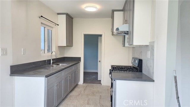 Foto del edificio - 8331 Cottonwood Ave