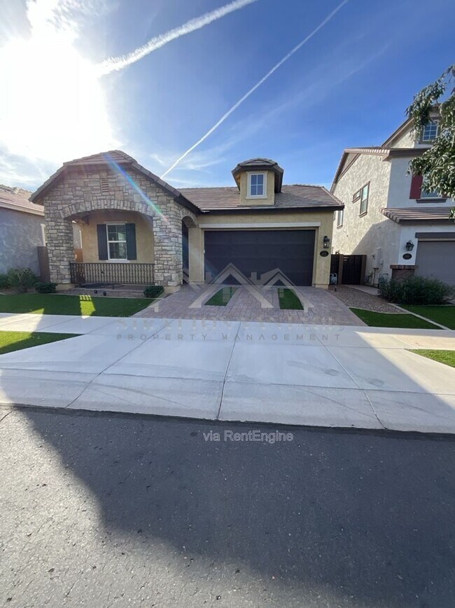 Building Photo - 10155 E Naranja Ave