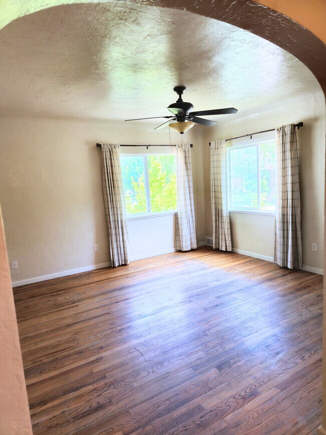 123 Taylor St, Twin Falls, ID 83301 Townhome Rentals in Twin Falls ID