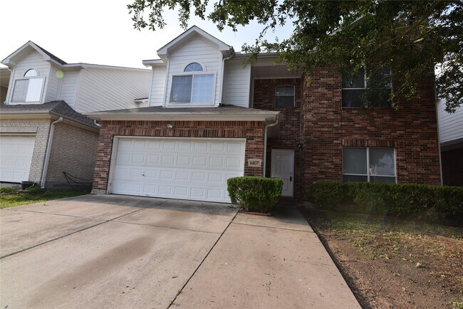 Foto del edificio - 6807 Turtlewood Dr