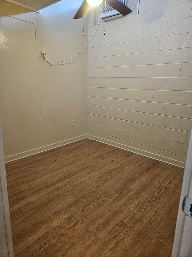 Foto del edificio - 368 N Market St