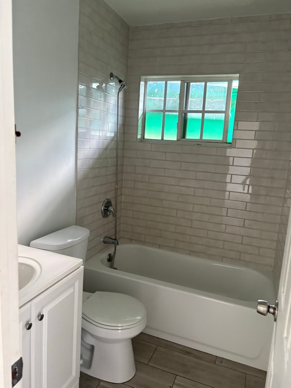 Building Photo - 2535 NW 9th St