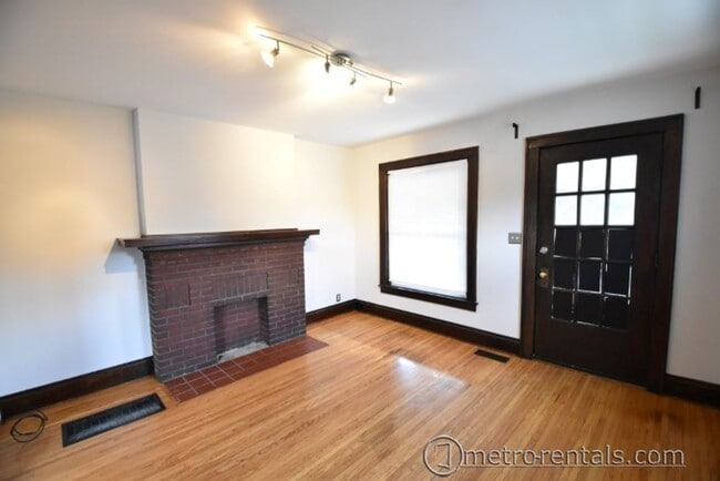 Building Photo - 2659-2661-2661 Deming Ave
