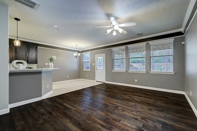 Foto del edificio - 182 W Stedhill Loop