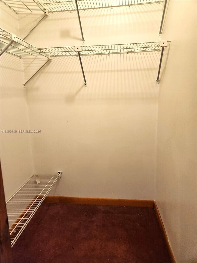 Foto del edificio - 2231 SW 14th St