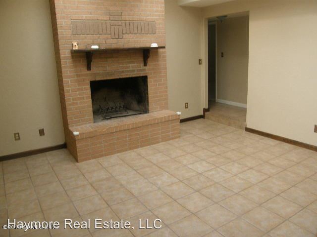 Building Photo - 5226 S San Paulo Ave
