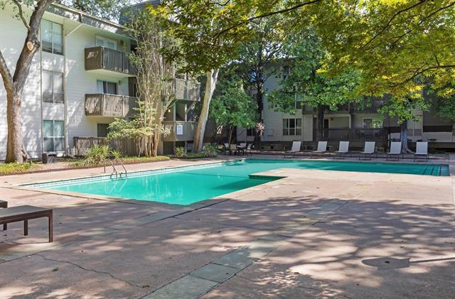 Foto del edificio - 4837 Cedar Springs Rd