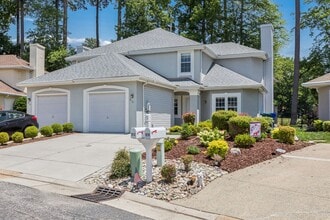 Building Photo - 812 E Willow Point Pl