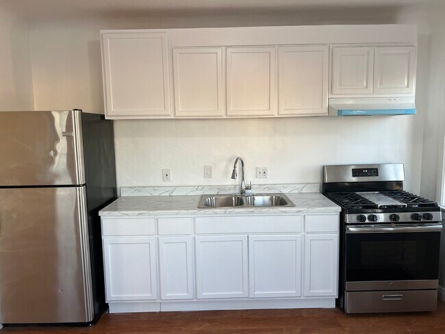 Foto del edificio - 6403 S Vermont Ave