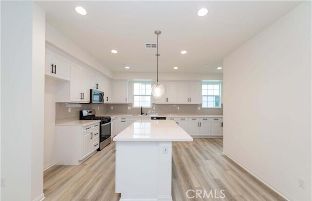 Building Photo - 6989 Crimson Dr