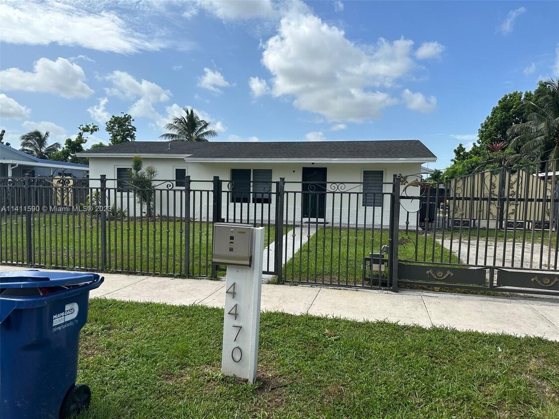 4470 NW 201st St, Miami Gardens, FL 33055 House for Rent in Miami Gardens, FL
