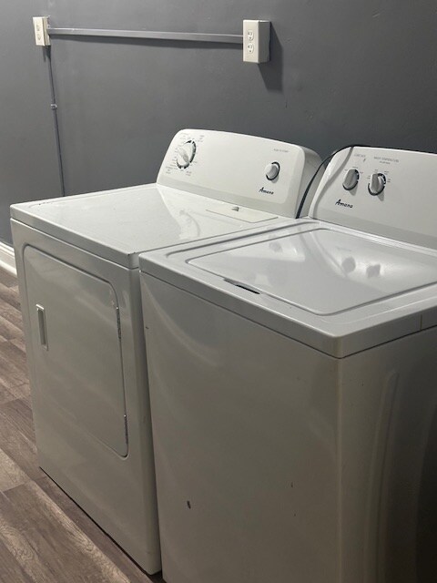 Building Photo - 1409 McCulloh St