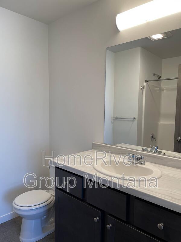 Foto del edificio - 1355 Rodgers St