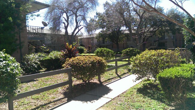 Foto del edificio - 1410 Morgan Blvd
