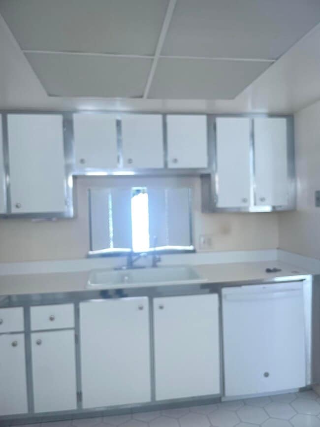 Building Photo - 250 John F Kennedy Dr