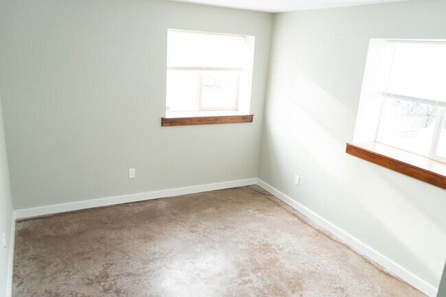 Foto del edificio - 2701 Woburn St