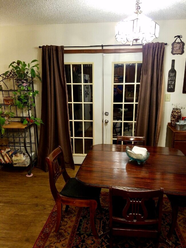 Foto del edificio - 3316 Homestead Ct